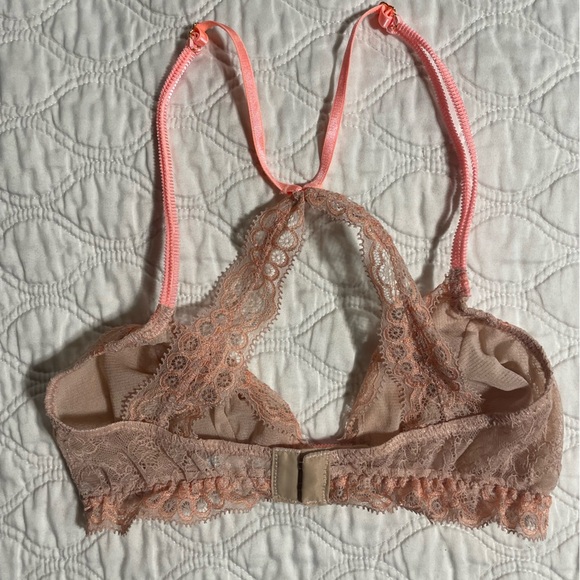 EBERJEY- pink lace bralette size small - Picture 2 of 3